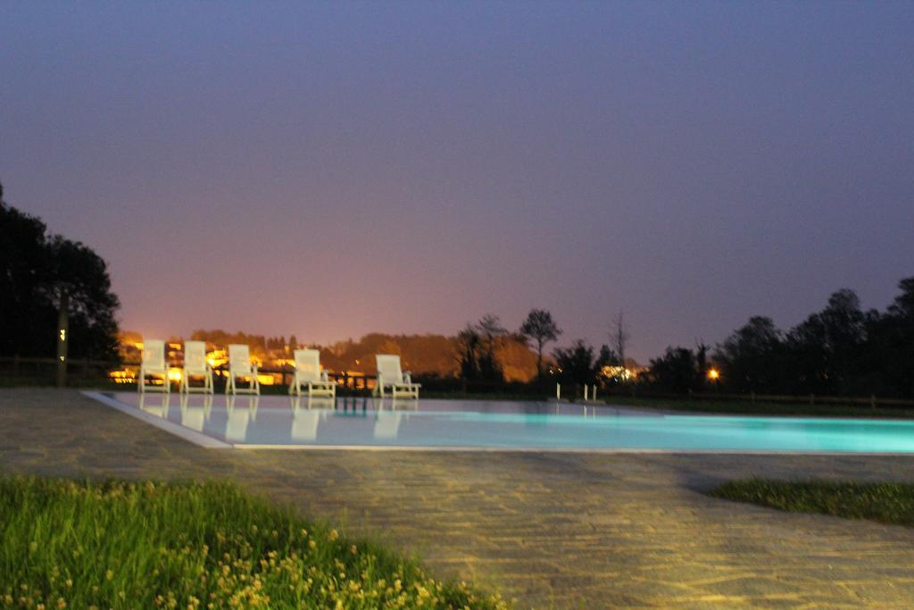 Agriturismo Creta Rossa Torre di Ruggiero Ngoại thất bức ảnh