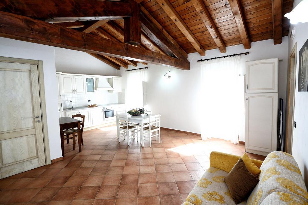 Agriturismo Creta Rossa Torre di Ruggiero Ngoại thất bức ảnh